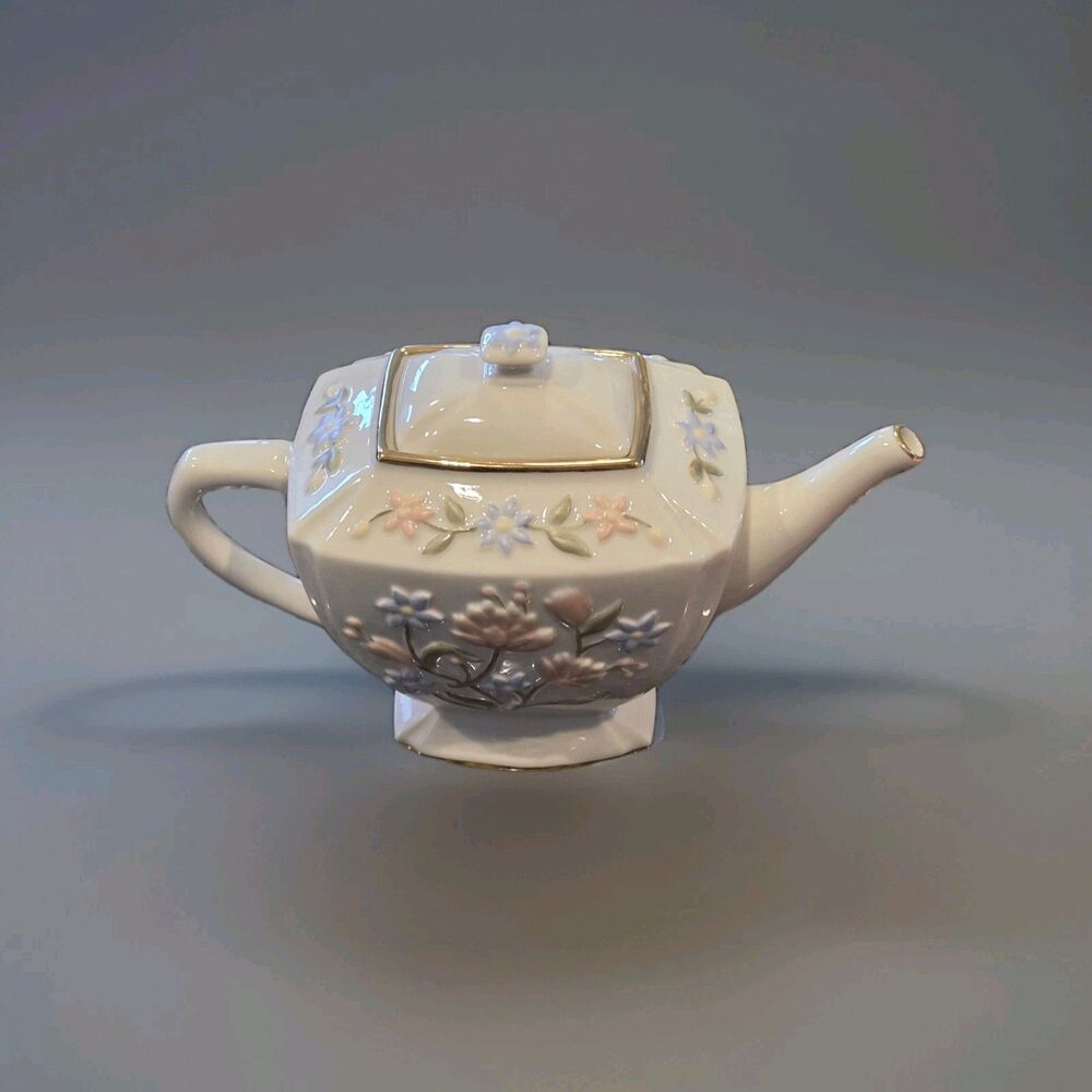 Vintage Lenox Wildflower Porcelain Teapot legacy fine porcelain collection - Picture 12 of 12